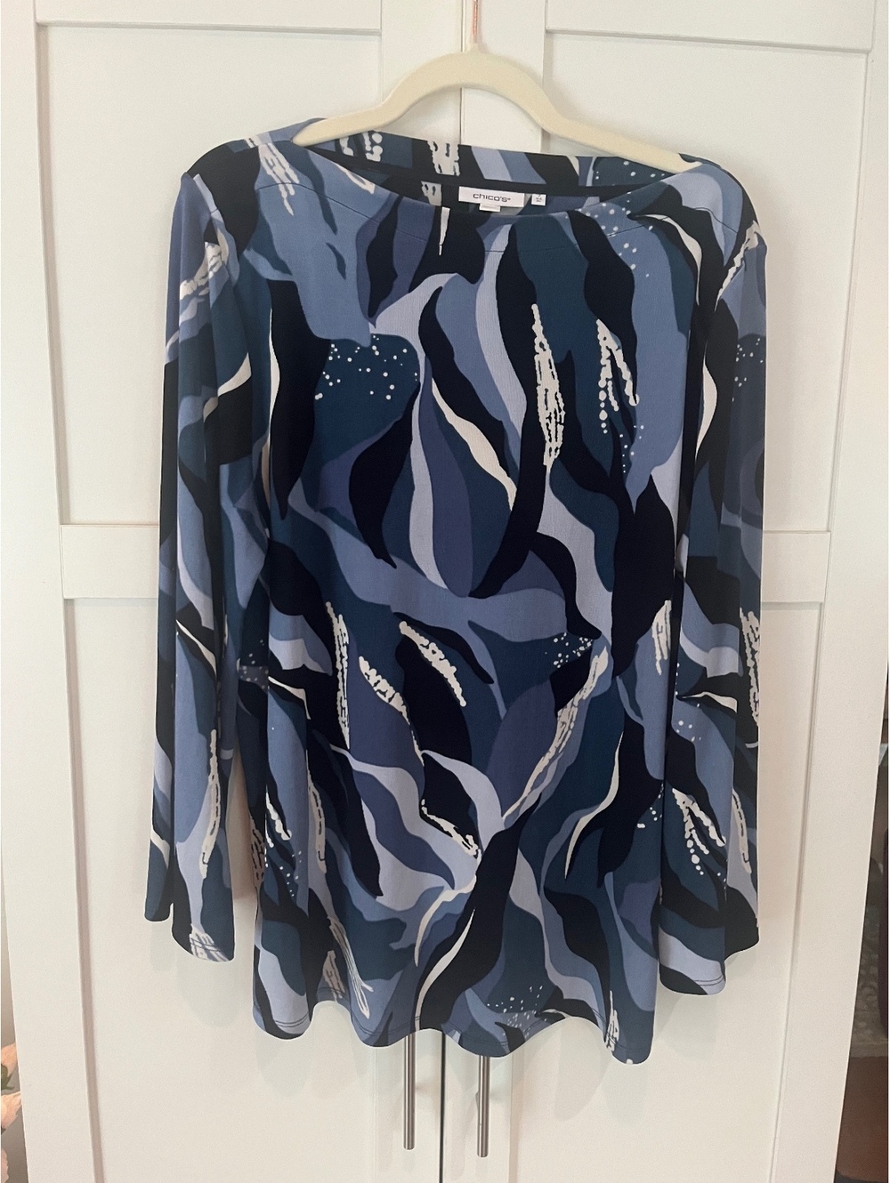 Chico's Women's Long Sleeve Abstract Print Top Size XL